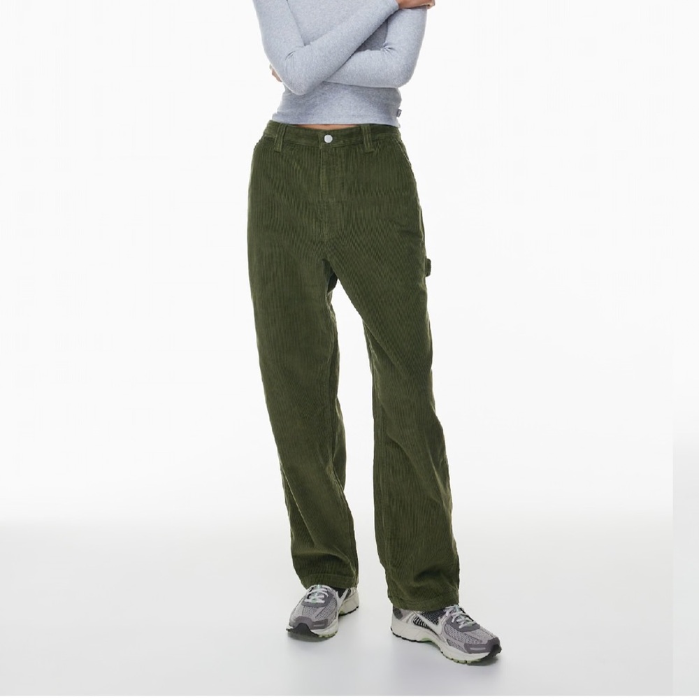 Aritzia TNA Brand New (NWT) Greenwich Corduroy Pants - Fatigue